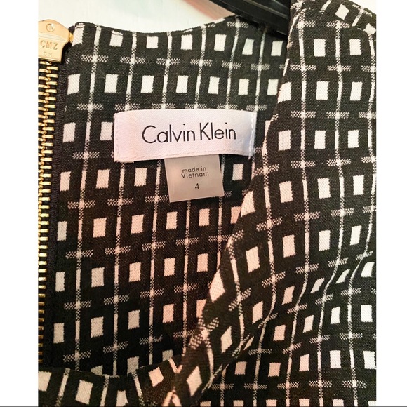 Calvin Klein women’s size 4 black patterned dress - Picture 4 of 4